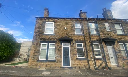 Rosemont View, Bramley - Photo 4
