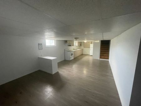 For Lease - 144 Wellington Street, Welland, Ontario - Photo 5