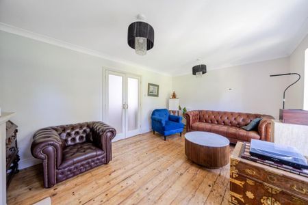 4 bedroom townhouse to rent - Photo 3