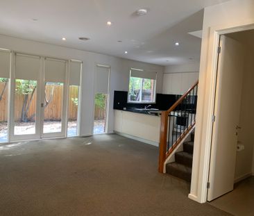 3/13 Irving Avenue PRAHRAN - Photo 5