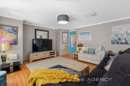 Spacious Family Home with Theatre, Study & Alfresco Living - Photo 3