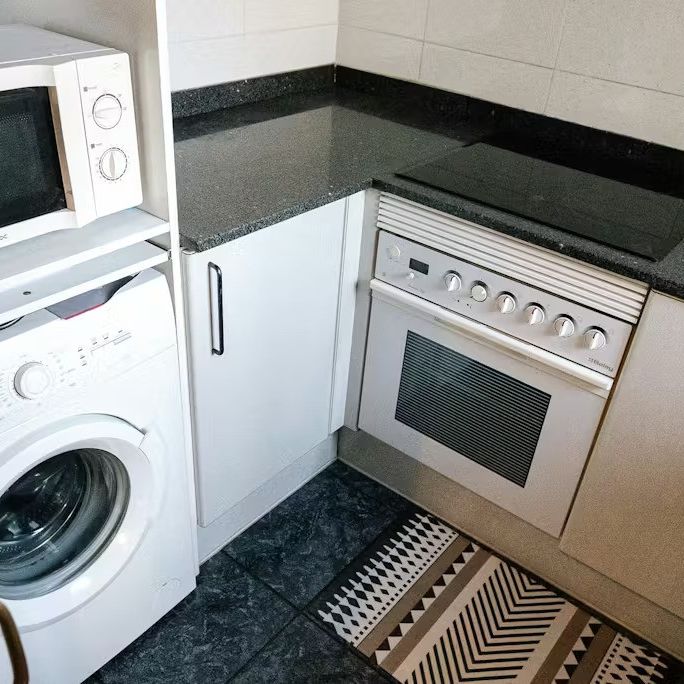 Carrer de Rius i Carrió, L'Hospitalet de Llobregat, Catalonia 08904 - Photo 1