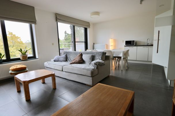 Knus appartement met 2 slaapkamers, terrasje en garage! - Foto 1