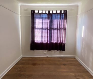 Two Bedroom Home - Photo 6