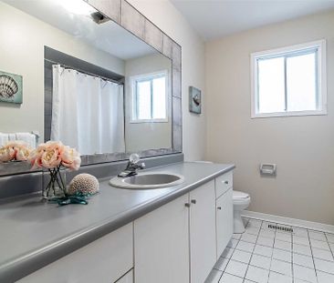 For Lease - 6798 Bansbridge Crescent, Mississauga, Ontario - Photo 5