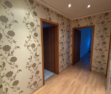 gemütliche 2,5-Raum-Dachgeschosswohnung auf ca. 68 m² zu vermieten - Photo 1