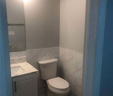 For Lease - 93 Whitehouse Crescent, Brampton, Ontario - Photo 5