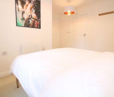 Falkland Road, Dorking - 1 bedroomProperty for lettings - Seymours - Photo 4