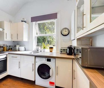 Green Lane, Shipley Bridge, Horley, Surrey, RH6 - Photo 6