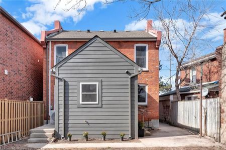 For Lease - 232 Bay Street, Hamilton, Ontario - Photo 4