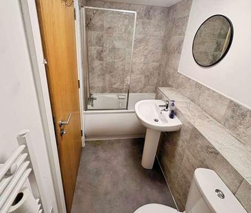 Cowbridge Road East, Cardiff, CF11 - Photo 6