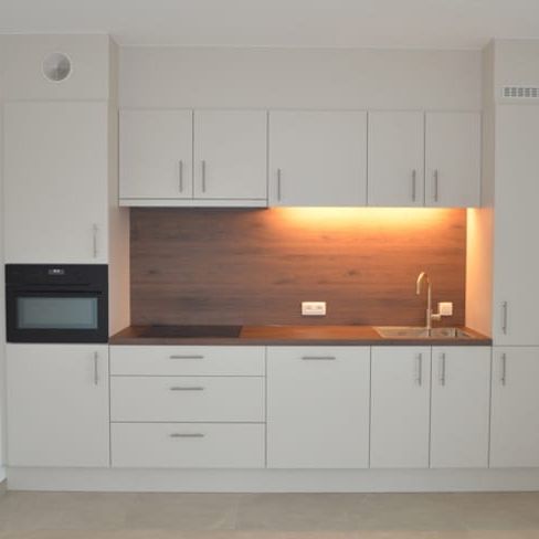 Appartement te huur - Foto 1