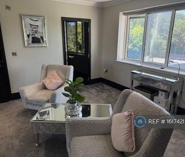 5 bedroom detached house to rent - Photo 1