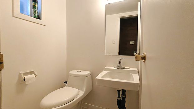 For Lease - 91 Rameau Drive Unit# #1, Toronto, Ontario - Photo 1