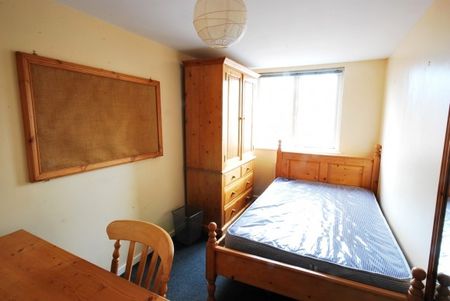 6 Bed - Shortridge Terrace, Jesmond - Photo 3