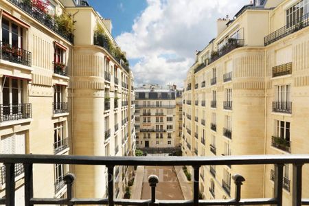 Location appartement, Paris 16ème (75016), 8 pièces, 242 m², ref 84954408 - Photo 3