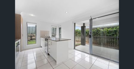 Low Maintenance Living in the Heart of Coomera - 2-Bedroom Home with Dual Ensuites - Photo 5