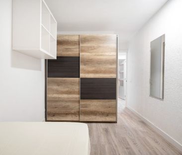 Calle Matilde Hernández, Madrid, Community of Madrid 28019 - Photo 1