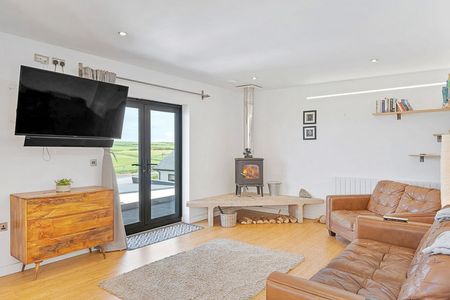 Atlantic Close - Photo 5