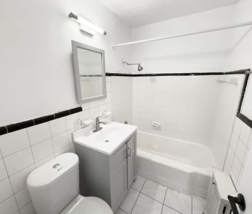 For Lease - 896 Eglinton Avenue Unit# 214, Toronto, Ontario - Photo 2