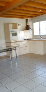 Montrodeix: maison de 100 m2 avec 3 chambres en location - Photo 3