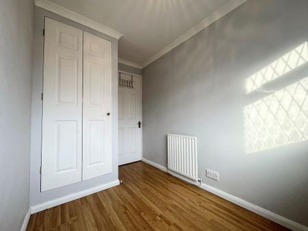 Risby Place, Beverley - Photo 3