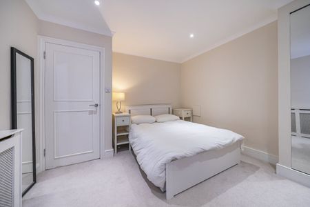 3 bedroom flat to rent - Photo 5