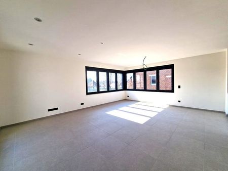 Appartement te huur - Foto 2