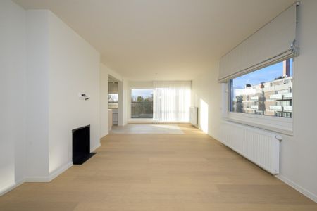 Instapklaar, hedendaags gerenoveerd 3 slaapkamer-appartement gelegen in een groene omgeving te Hasselt. - Photo 4
