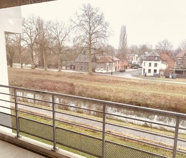 Lumineux appartement 2ch + terrasse + parking à 7000 Mons  Loyer: ... - Photo 1