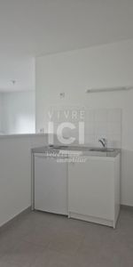 Appartement Angers 1 pièce(s) 30.6 m2 - Photo 3