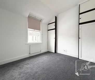 All Saints Road, Northfleet, Gravesend - Photo 2