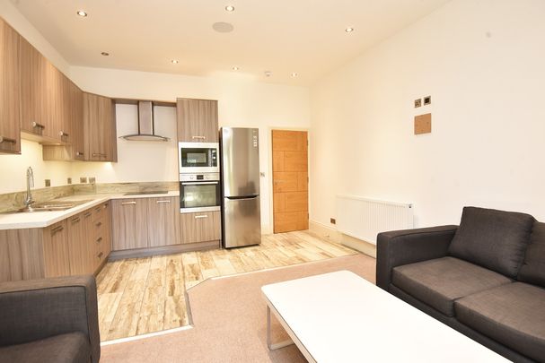 St George’s Road, Harrogate - Photo 1