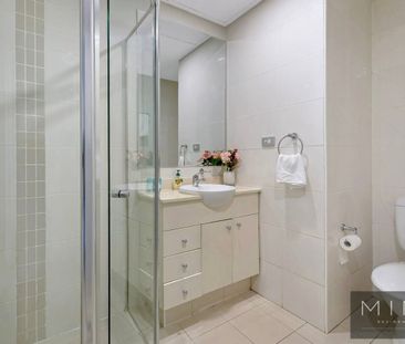 Stylish 2-Bedroom Apartment with City Views – Resort-Style Living i... - Photo 5
