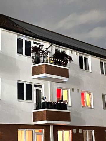 2 bedroom flat share to rent - Photo 2