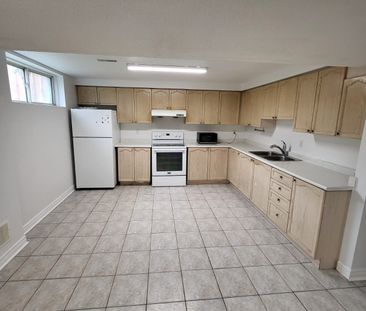 For Lease - 123 Letty Avenue, Brampton, Ontario - Photo 3