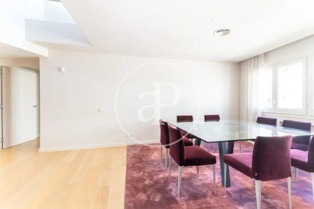 Piso de alquiler en Carrer de Freixa, Sant Gervasi- Galvany - Photo 2