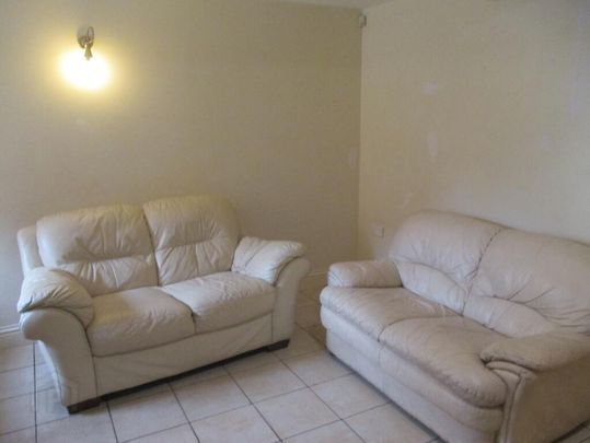 Great Apartment, 53B Agincourt Avenue, Queens Quarter, Belfast, BT7 1QB - Photo 1