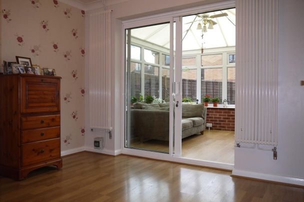 3 BED Detached house To rent - Photo 1