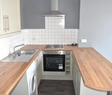 1 bedroom flat to rent - Photo 6