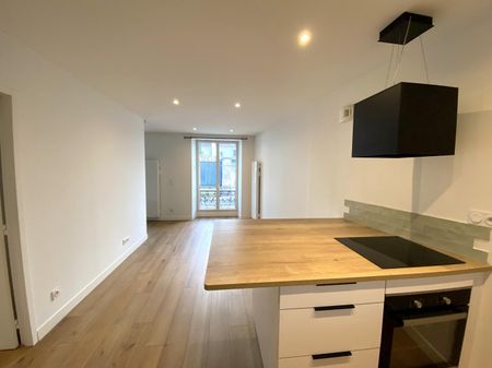 Location Appartement 1 pièce 36m² - Photo 5