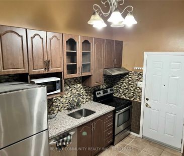 For Lease - 3238 Lawrence Avenue, Toronto, Ontario - Photo 1