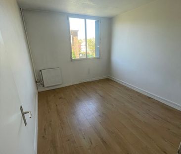 Location Appartement 2 pièces 49m² MAISONS ALFORT 94700 - Photo 2