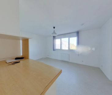 Location Appartement 1 pièce 23m² POITIERS 86000 - Photo 3
