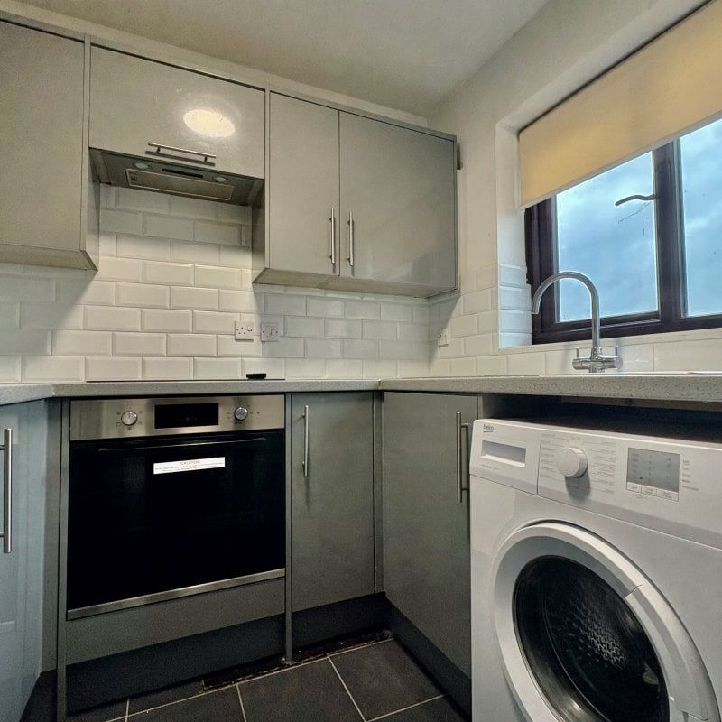Lygean Avenue - Photo 1