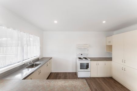 18 Cape Hill Road, Pukekohe - Photo 5