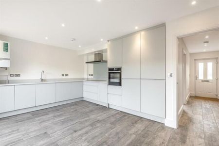 Clay Lane, Guildford, Surrey, GU4 - Photo 4