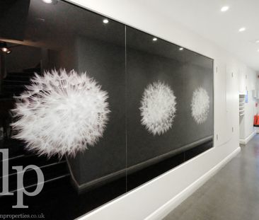 1 Bedroom Apartment, Charlotte Street, Fitzrovia, W1T - Photo 1