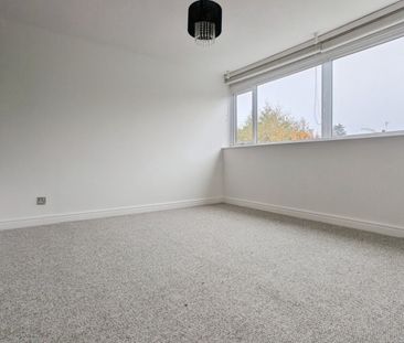 3 bedroom House To Let - Photo 5