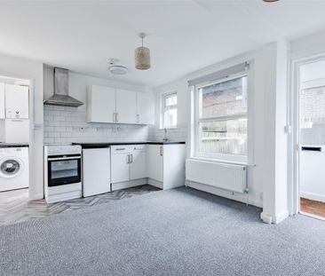 Wilbury Avenue, Hove BN3 - Photo 2